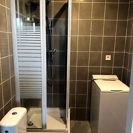 Petite Dependance Cosy Proche Aeroport Apartment